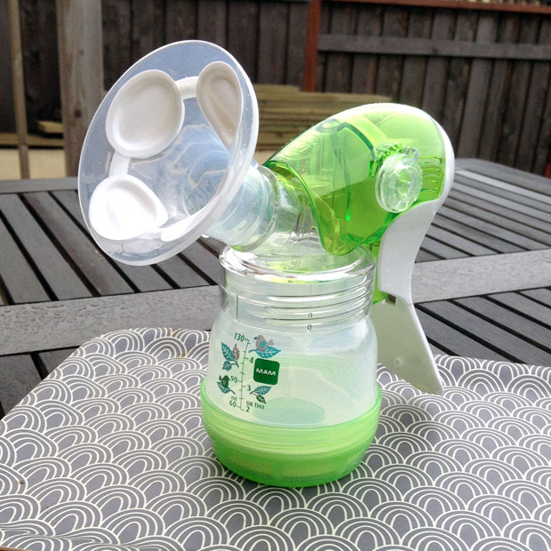 A Mum Reviews MAM Manual Breast Pump Review