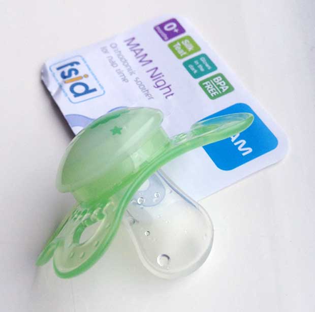 MAM Night Orthodontic Soother Review A Mum Reviews