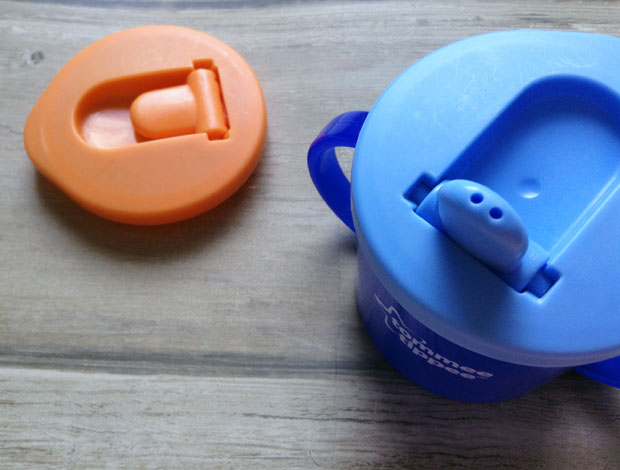 https://amumreviews.co.uk/wp-content/uploads/2015/02/Tommee-Tippee-First-Cup-Review-A-Mum-Reviews-4.jpg