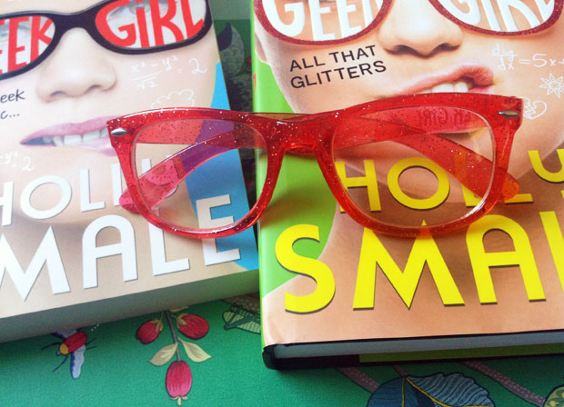 Book Review & Giveaway: Geek Girl 4 - All That Glitters by Holly Smale A Mum Reviews