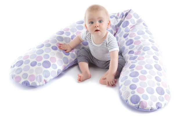 Giveaway: Win A Theraline Original Pregnancy & Baby Feeding Pillow A Mum Reviews