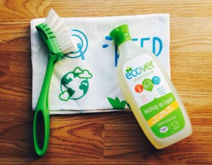 Hand Washing Dishes The Eco Friendly Way A Mum Reviews