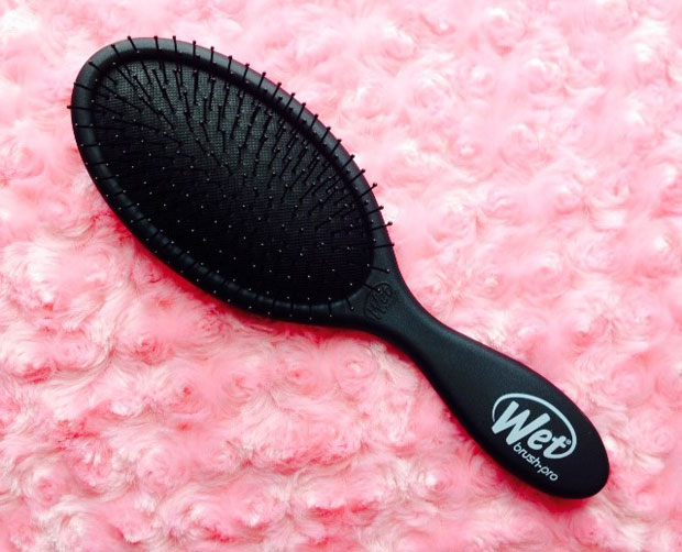 Integreren Bediening mogelijk staart The Wet Brush Review - A Mum Reviews