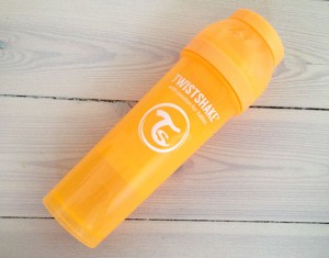 Twistshake Baby Bottle Review - A New Generation of Baby Bottles A Mum Reviews