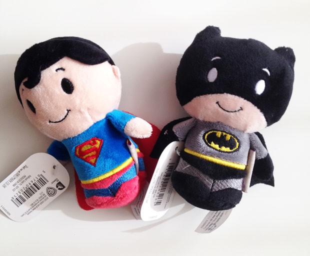 Batman Vs. Superman Itty Bitty Review + Giveaway A Mum Reviews
