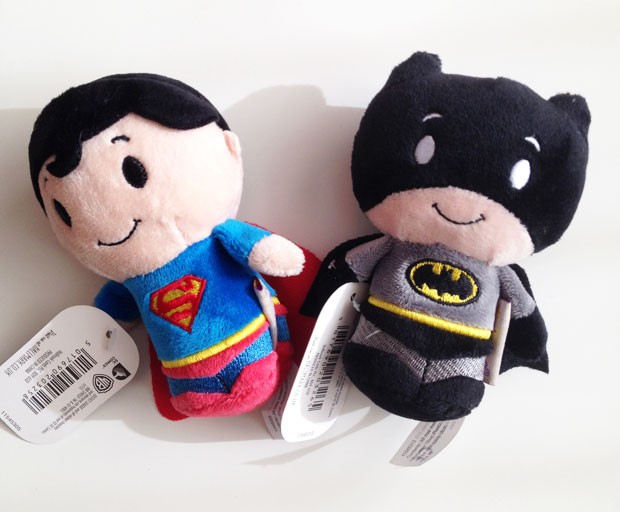 Batman v Superman Itty Bitty Review + Giveaway - A Mum Reviews