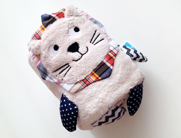 ComfyToday 3-in-1 Baby Blanket Review - Chester The Lion A Mum Reviews