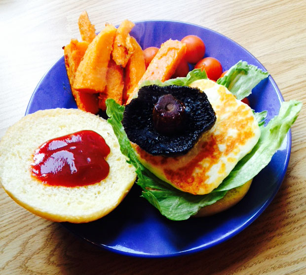 Recipe: Delicious Halloumi & Portobello Mushroom Burgers A Mum Reviews