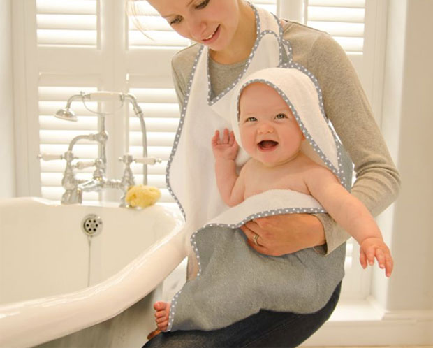 Cuddleduck Review + Cuddledry Hands Free Apron Towel News A Mum Reviews