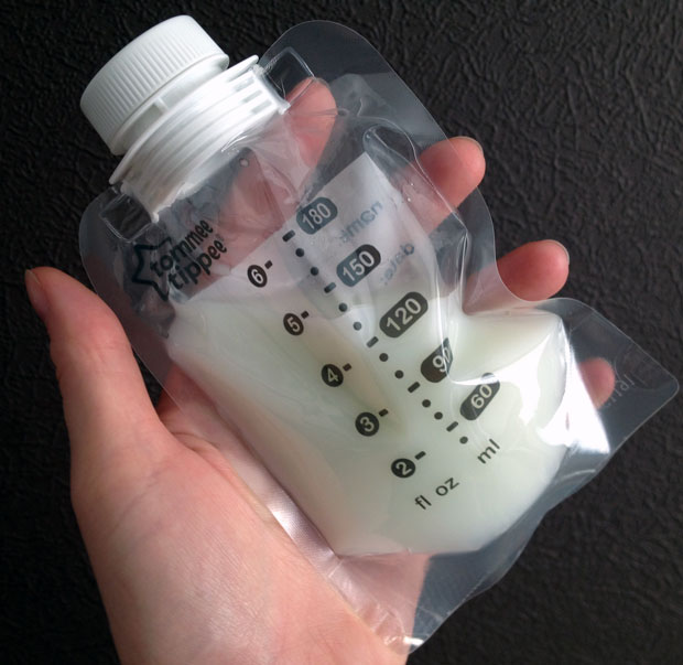 Expressing Breastmilk Made Easy with Tommee Tippee Express & Go A Mum Reviews