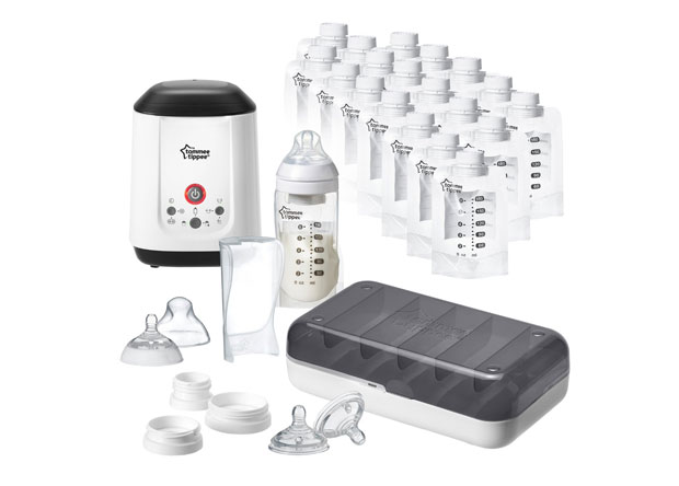 Expressing Milk When Out and a Review of The Tommee Tippee Manual