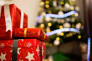 A Christmas Gift Guide for Treating Far Away Friends This Year A Mum Reviews