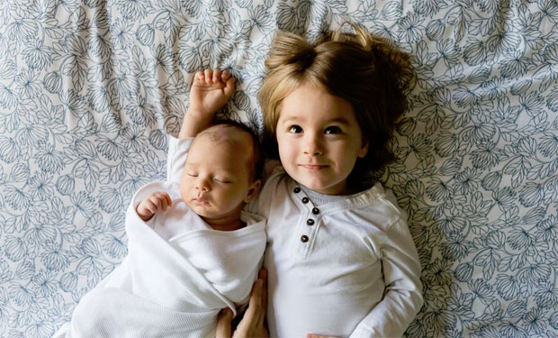 The Ultimate Guide to 2 under 2, 3 under 3 (and other Cluster Babies)