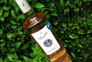 Le Petit Ballon Wine Subscription June 2017 – Life is Rosé A Mum Reviews