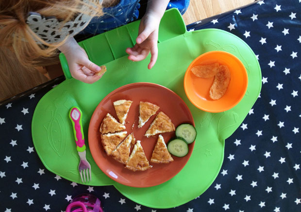 Summer Infant TinyDiner Review - A Clever Children's Place Mat A Mum Reviews