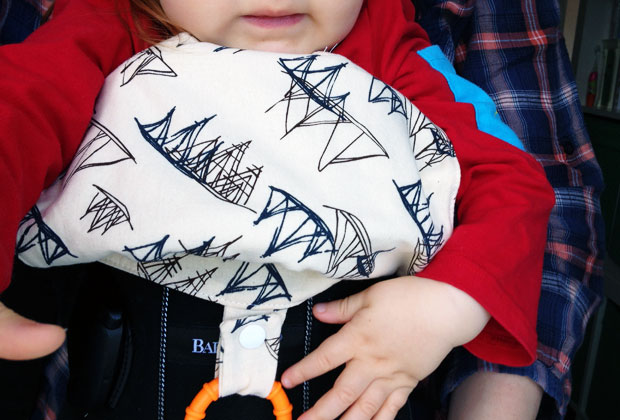 Review & Giveaway: 3-Piece Drool Protection for Baby Carriers A Mum Reviews