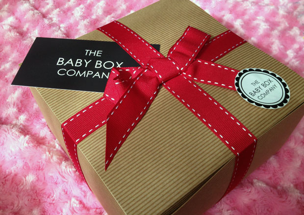 Review & Giveaway: The Baby Box Company Outside A Mum Reviews