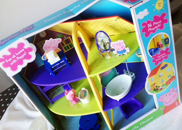 A Very Merry Peppa Pig Christmas Gift Guide - Ideas for Little Fans A Mum Reviews