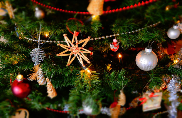 Toddler Safe Christmas Decoration Tips & Tricks A Mum Reviews