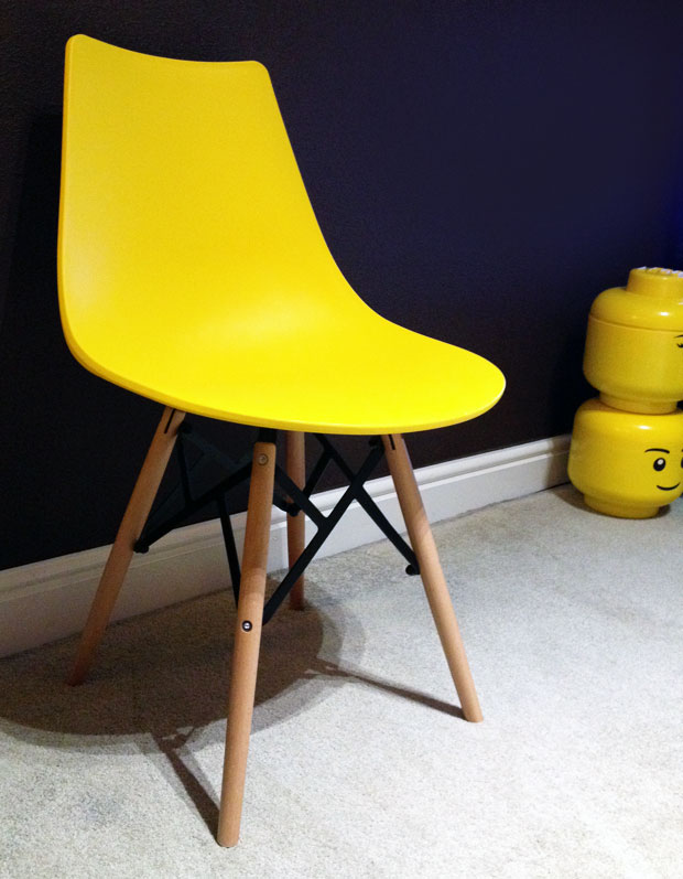 New Addition - Lakeland Furniture Retro Plastic Dining Chair A Mum Reviews