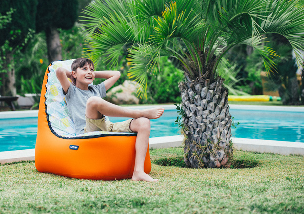TRONO Kids Compact Inflatable Chair - A New Summer Must-Have! A Mum Reviews