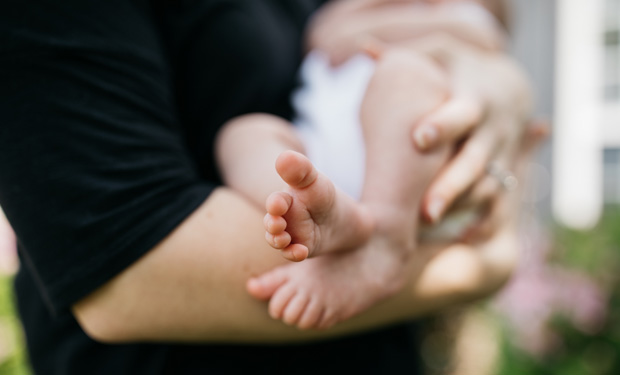 Is It Dangerous To Breastfeed With Breast Implants? A Mum Reviews