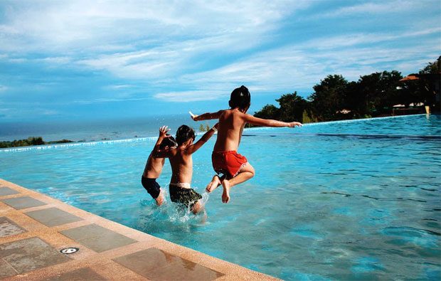 Can You Really Take The Family On Holiday Stress-Free? A Mum Reviews