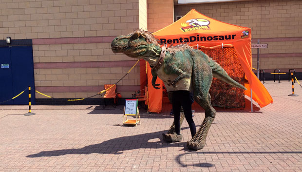 Sheffield Summer Fun - Dexter the Dinosaur & Monkey Bizzness A Mum Reviews