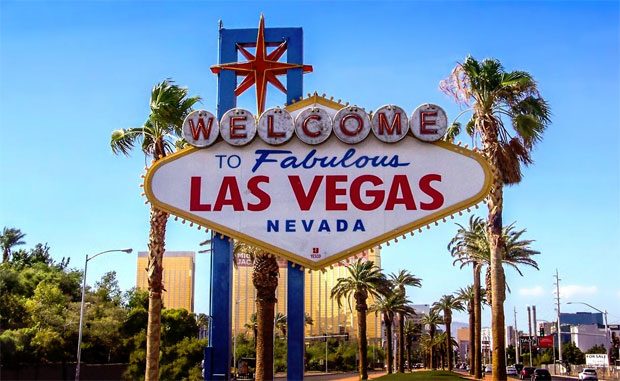 Vegas, Baby! A Family Trip to the City of Lights A Mum Reviews
