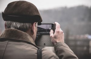 The Relationship Between Elderly People and Technology A Mum Reviews
