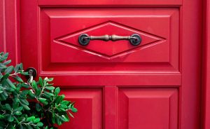 When is the Best & Cheapest Time of the Year for Door Replacement? A Mum Reviews