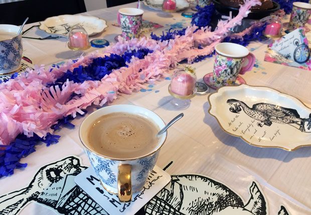 Art & Party Co Alice in Wonderland Party Kit Review A Mum Reviews