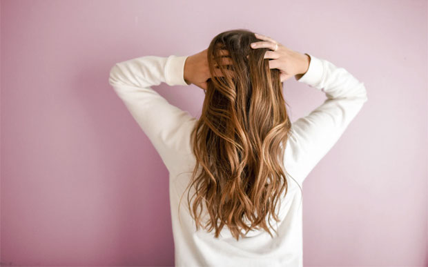 Dealing with Female Hair Loss - Ways to Increase Confidence A Mum Reviews