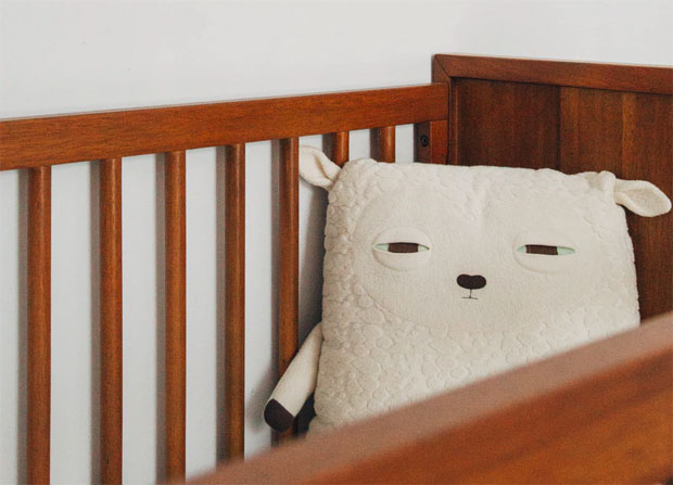 What S Best For Your Baby Moses Basket Or Crib A Mum Reviews