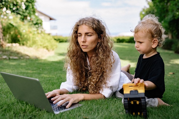 How To Master Working Remotely While Caring For A Toddler