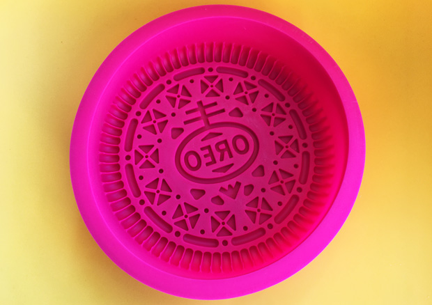 Giant Oreo Biscuit Mould