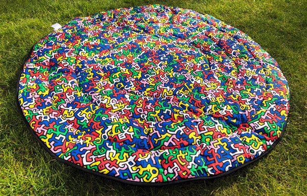 Etta Loves x Keith Haring Playmat Review – Reversible Playmat