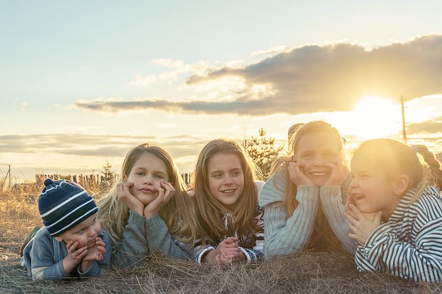 How to Keep your Children from Being Bored at Home A Mum Reviews