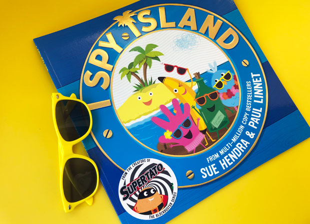 Book Review: I SPY ISLAND by Sue Hendra and Paul Linnet