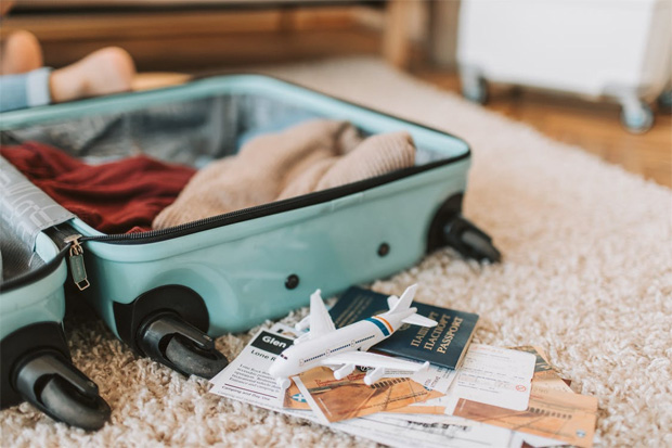 My Travel Essentials - Organised, Light & Minimalist Packing A Mum Reviews