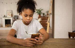 5 Questions To Answer Before You Buy Your Child A Phone