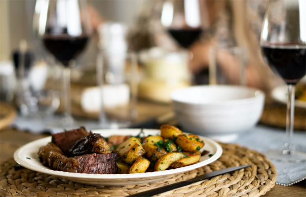 Steak and red wine