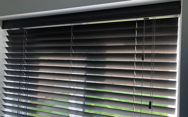 Blindsbypost Review | Urban Oak Real Wood Blinds