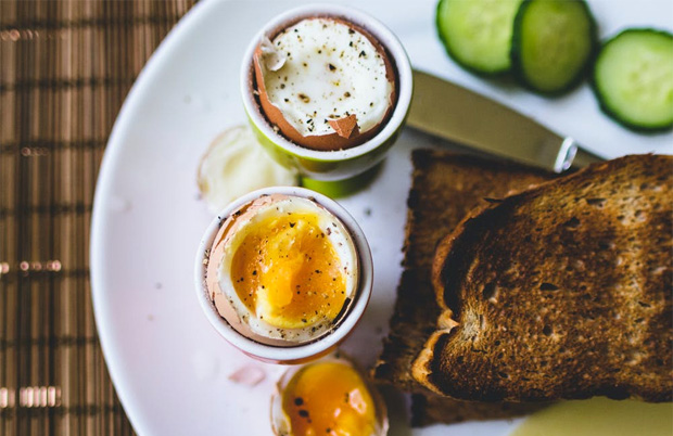 How to Boil an Egg and Other Essential Cooking Skills