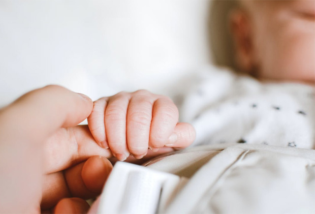 Creating A Stronger Bond with Your Newborn