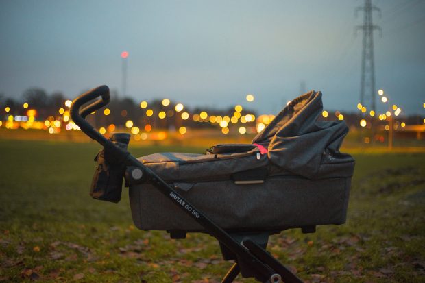 Make Your Baby Happy - Here's A Simple Guide To Choosing New Prams