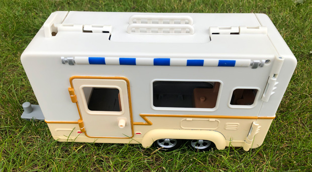 Bluey's Caravan Adventures & Bluey Heeler Cruiser Family Vehicle Playsets