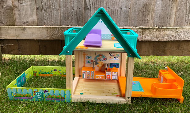 Hape Furry Friend Vet Set Review A Mum Reviews