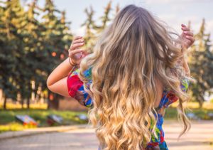 4 Tips Moms Should Follow to Have a Healthy and Gorgeous Hair