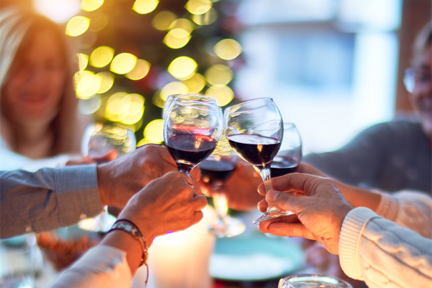 A Guide to Sweet Italian Dessert Wines to Enjoy this Christmas